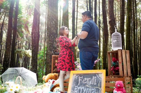 Pre-Wedding Photo Session, Hutan Pinus, Bogor, Jawa Barat